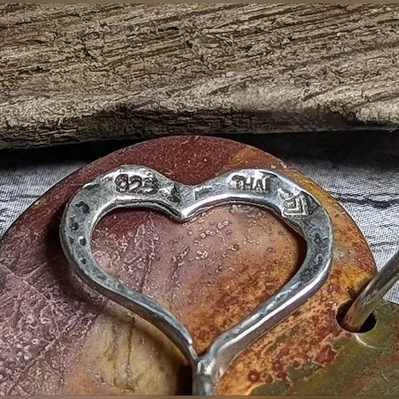 Sipada Retired "Spread Love" Oxidized Sterling Silver .925 Signed Heart Bracelet - Picture 6 of 8